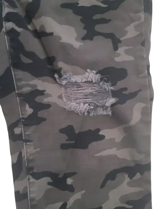 Lane Bryant Camo Skinny Jeans Mid Rise Super Stretch Distressed Women Size 12 - Picture 7 of 12